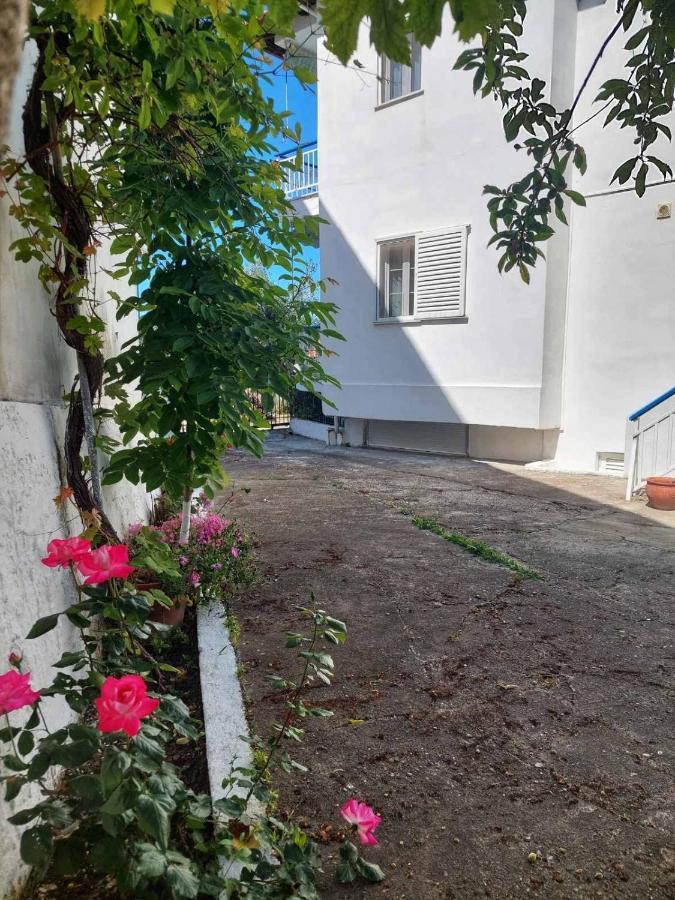 Mare - Rooms Ayía Paraskeví Exterior foto